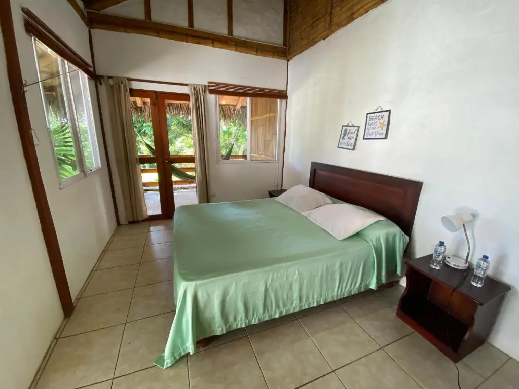 Economy room