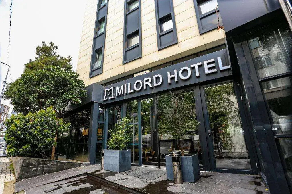 Milord Hotel — фото