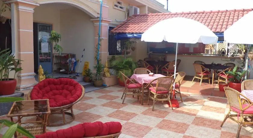 Swissgarden Café & Guesthouse