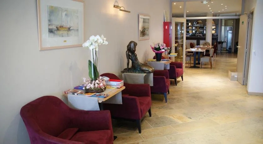 Hotel photo 18