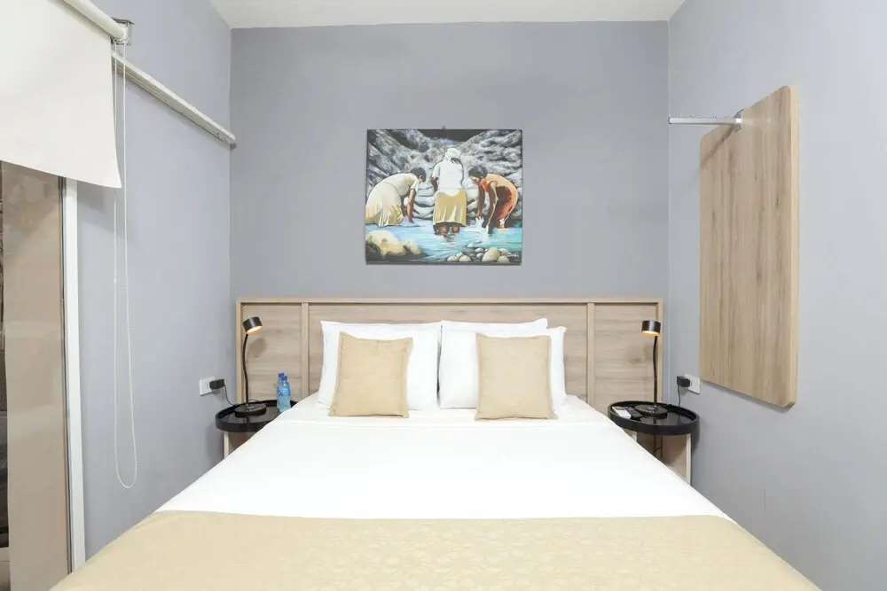 Deluxe Suite
