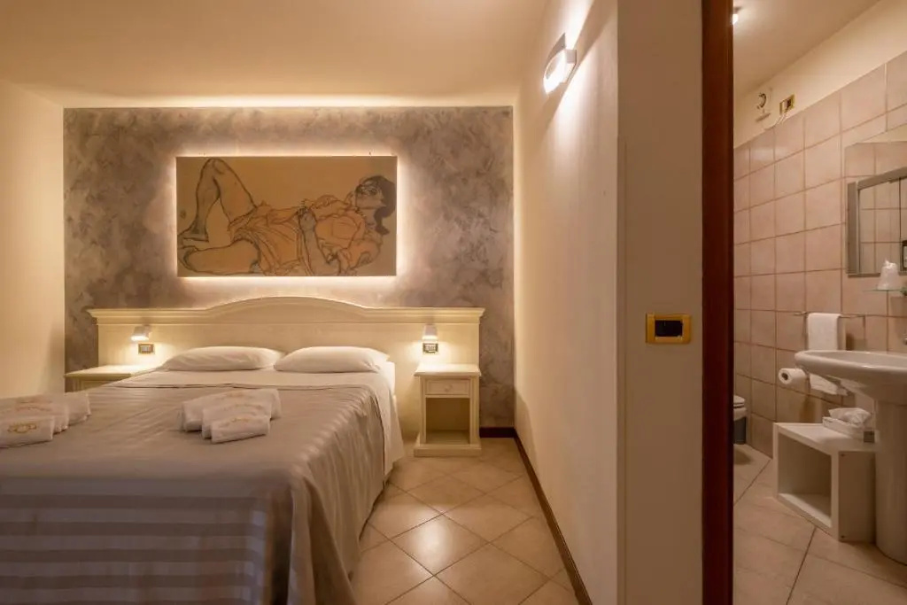 Hotel photo 8