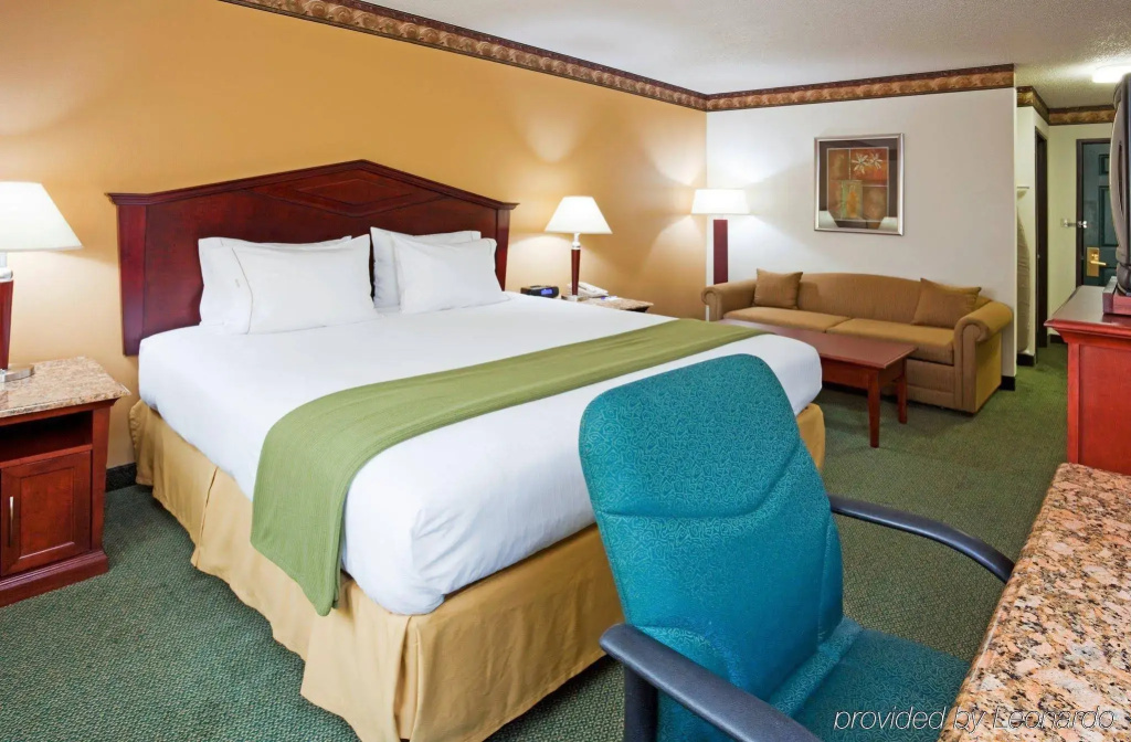 Holiday Inn Express & Suites Minneapolis – West End by IHG - Général