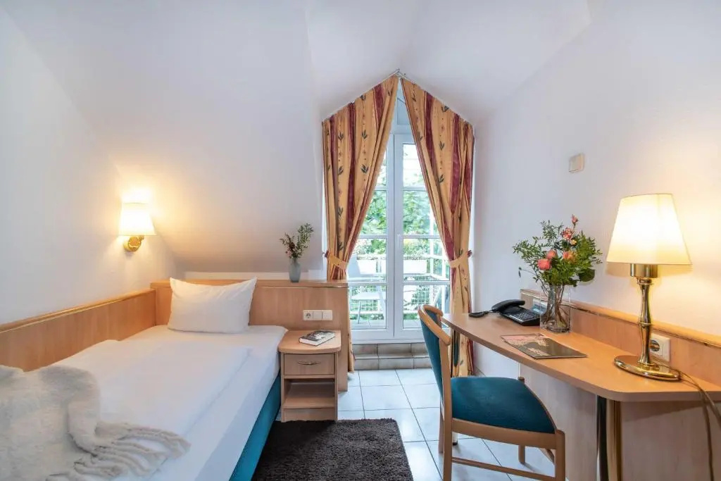 UNO Hotel Posthof Saarlouis - Chambres