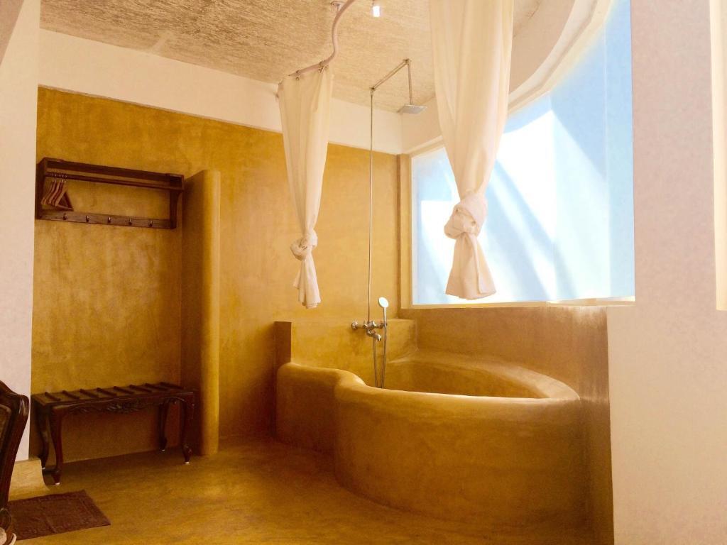 Pirache Art Hotel & Spa
