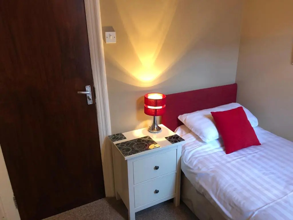 The Monarch Hotel - Chambres