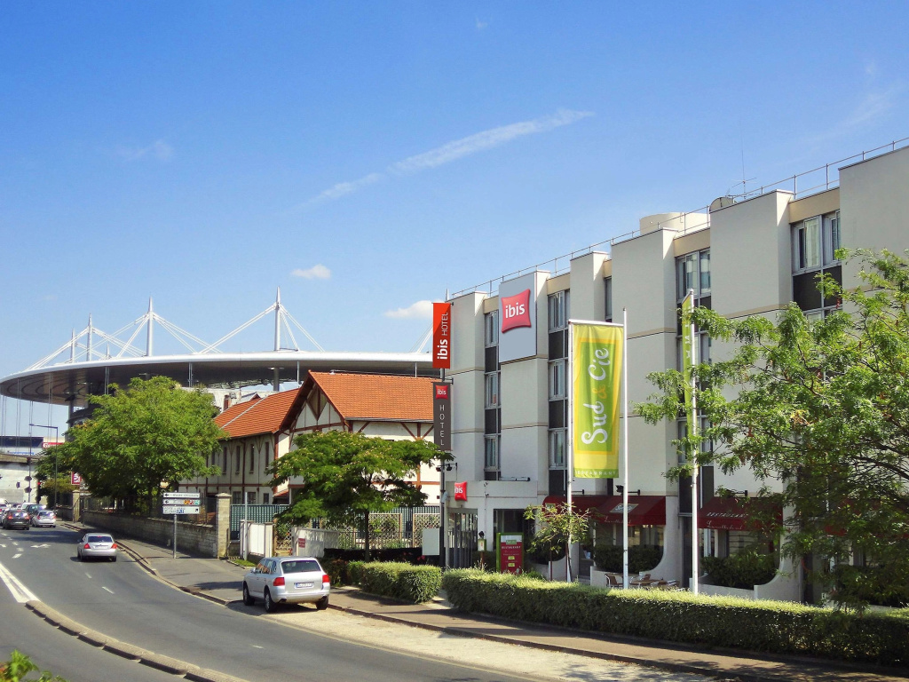 ibis Saint-Denis Stade Ouest — фото