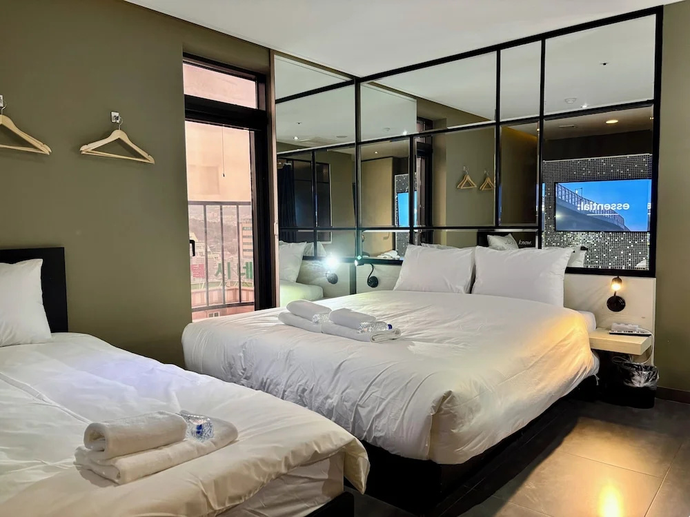 Standard Double room (twin beds)