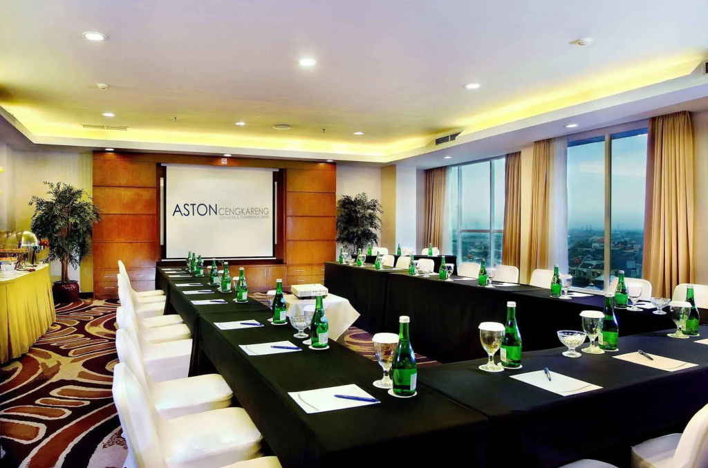Royal Palm Hotel & Conference Center Cengkareng - Général