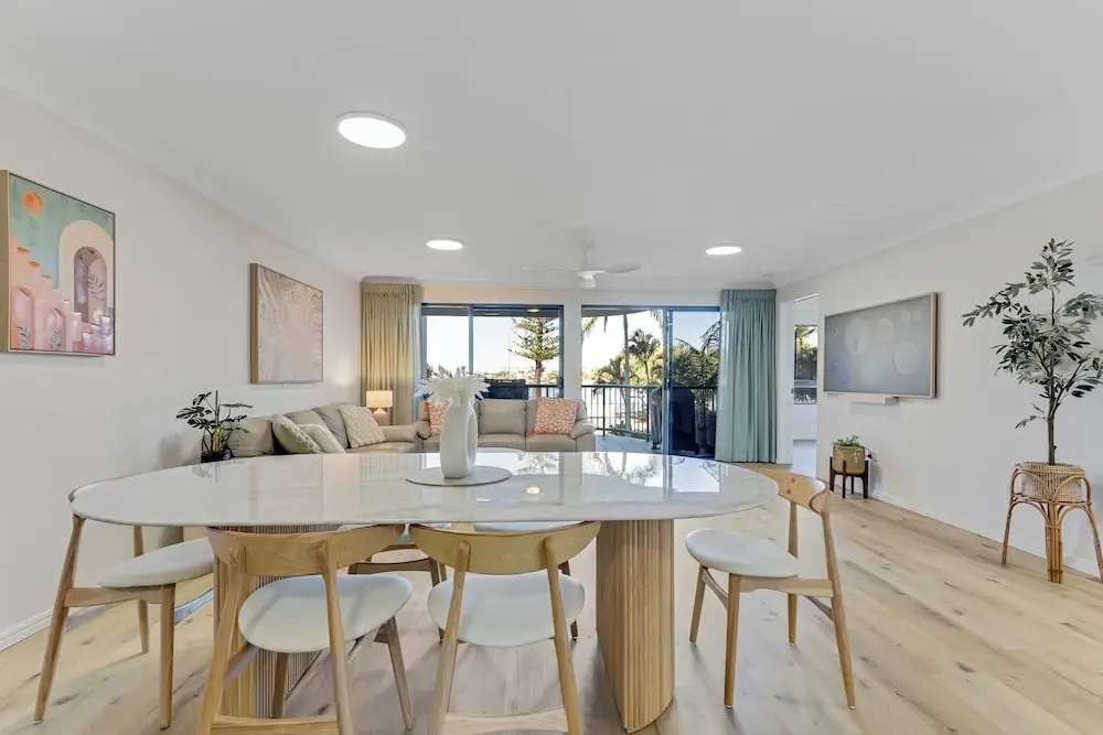 Family Apartment with balcony