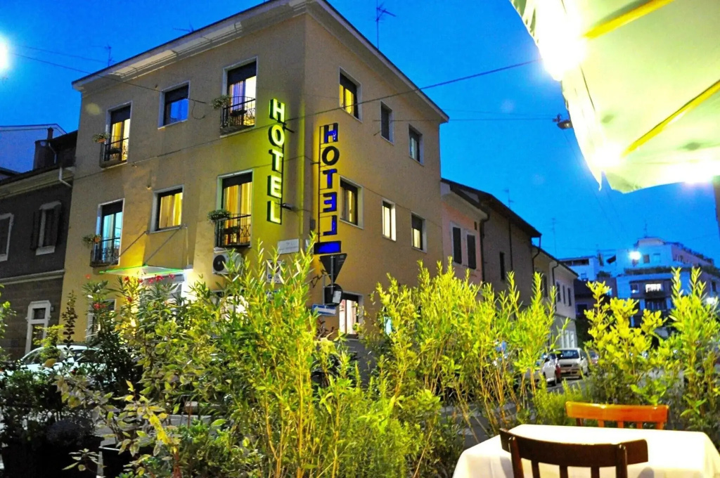 Hotel photo 25