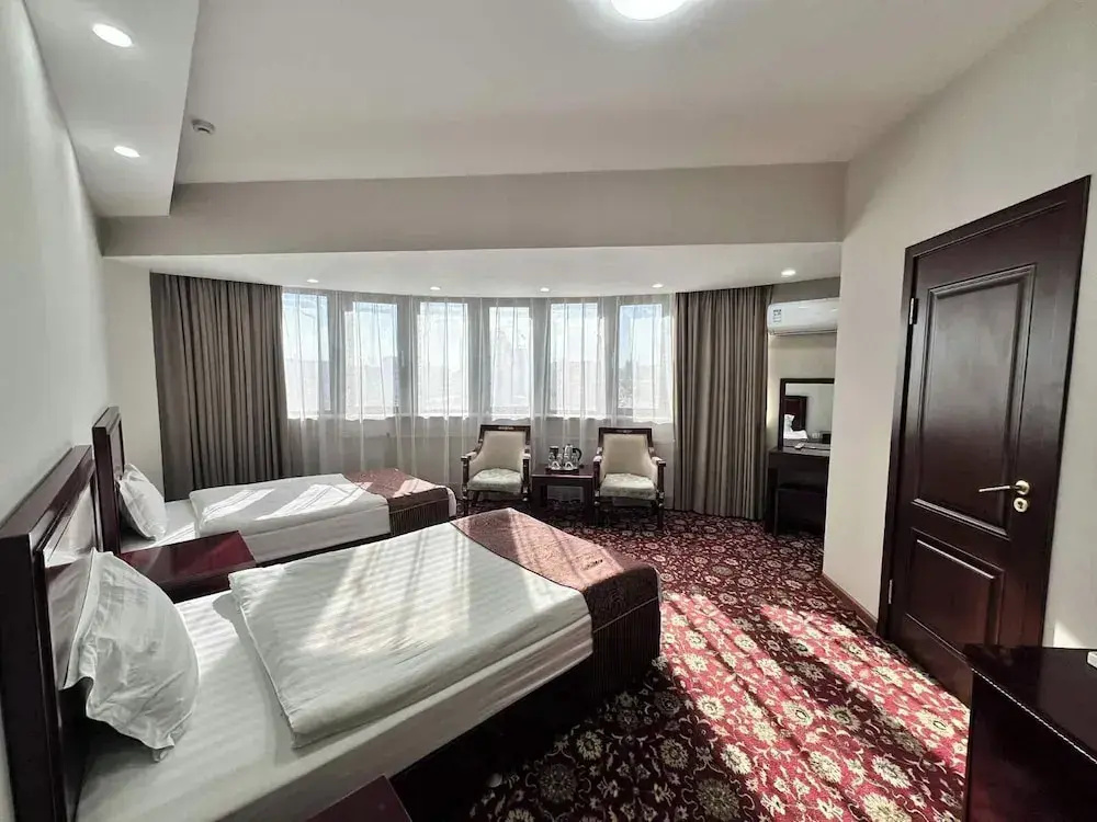 Deluxe Double room (twin beds)