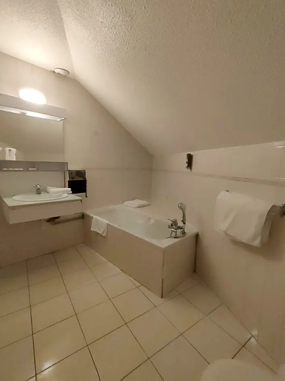 ibis Styles Annecy Le Vieux - Chambres