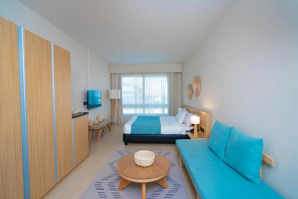 Superior Double room with sea view (full double bed)