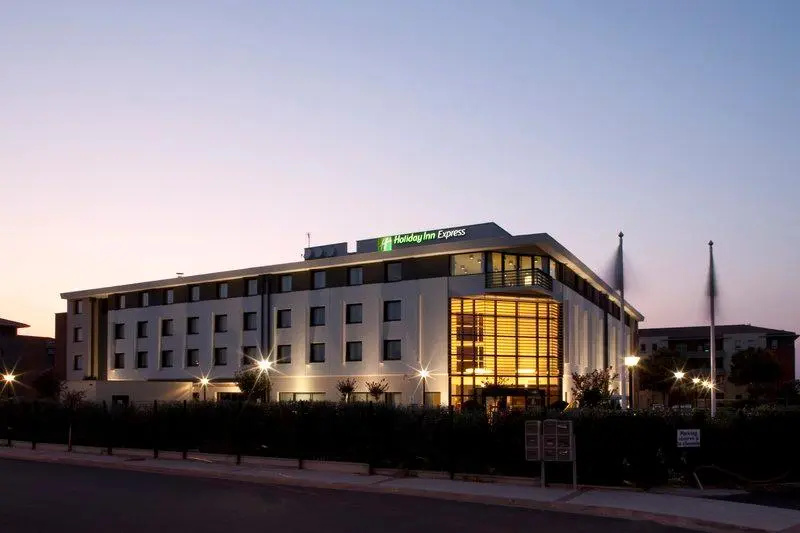 Holiday Inn Express Toulouse Airport by IHG - Chambres