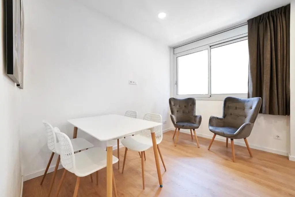 Aparthotel Augusta Barcelona - Chambres