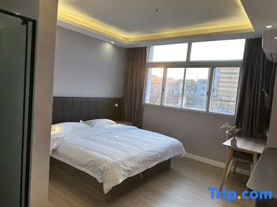 Premium Double room (full double bed)