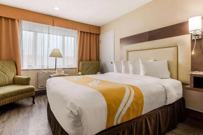 Quality Inn & Suites Gatineau - Chambres