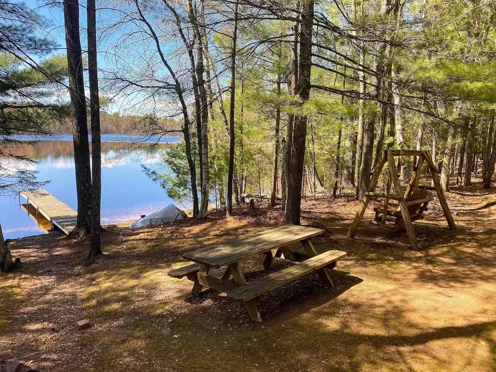 Serene Woodruff Cottage: Lakefront Access!