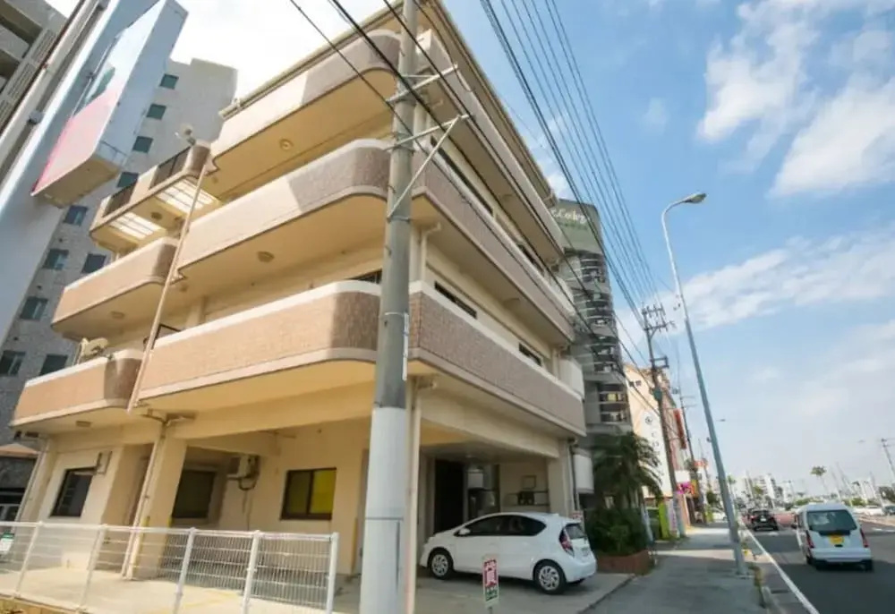 Wing Mihama B32