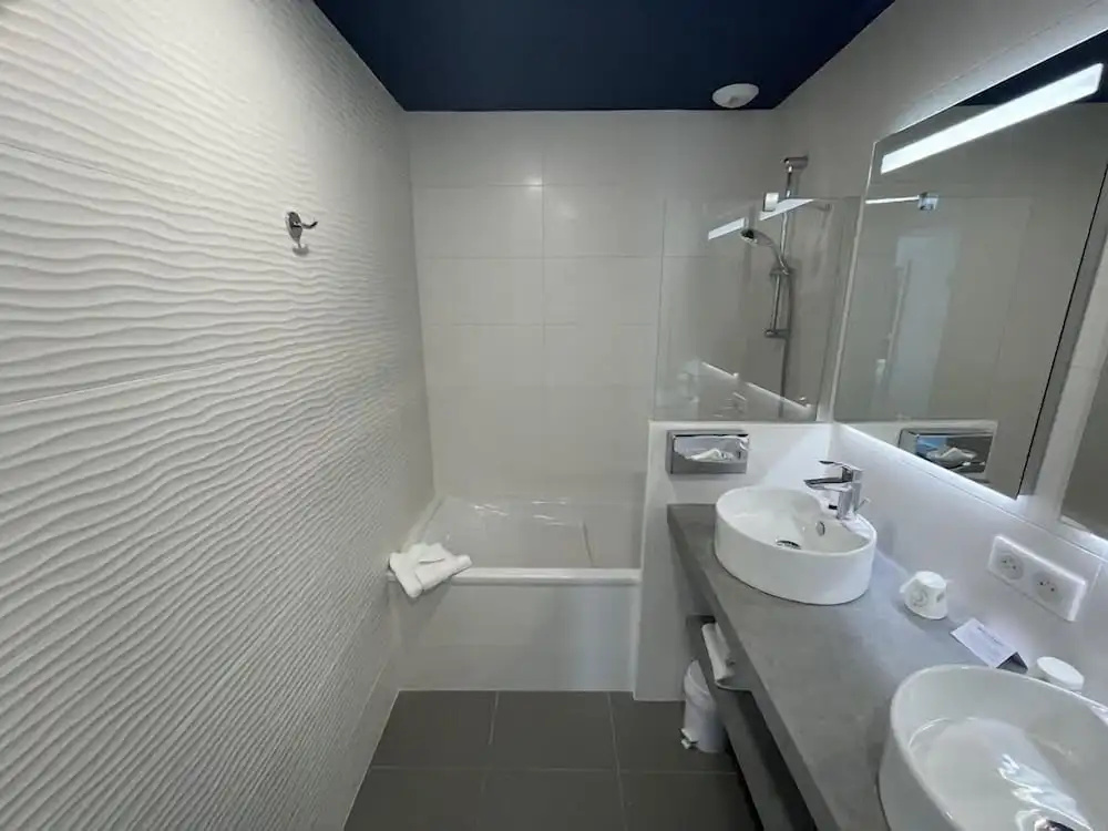 Comfort Double room with sea view (full double bed)