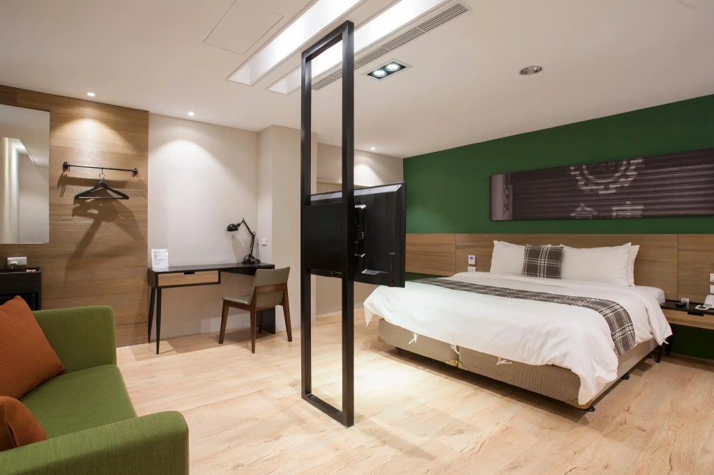 Standard Double room (full double bed)