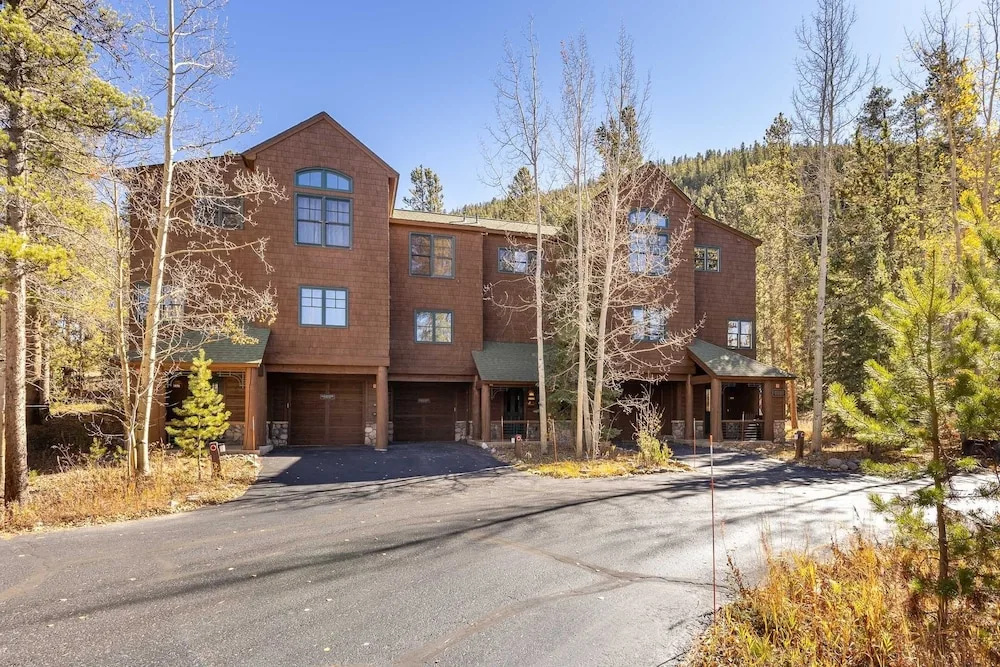 1975 Starfire Townhomes 4 Bedrooms 4 Bathrooms Townhouse