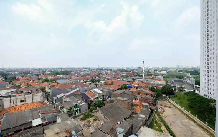 Simple Studio Apartment at Bassura City By Travelio