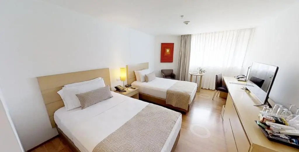 Hotel Estelar Blue - Chambres