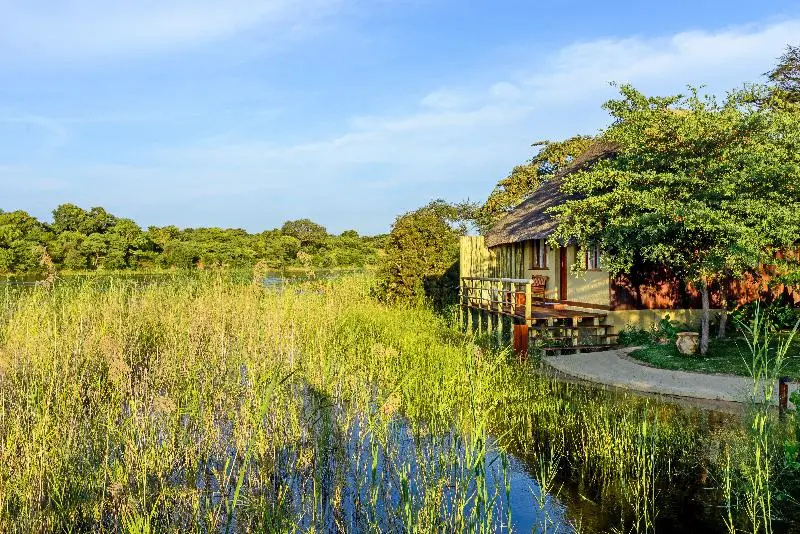 Hakusembe River Lodge - Chambres