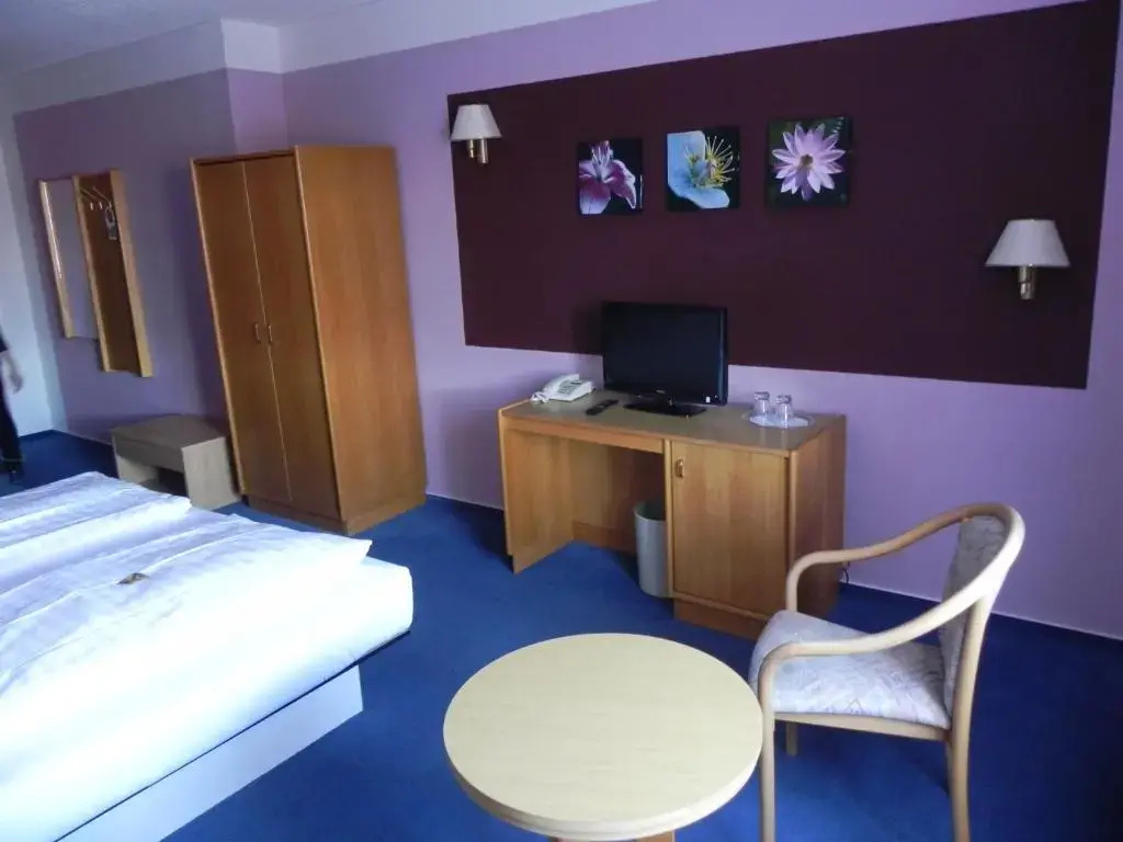 Hotel Zur Eldenburg - Chambres