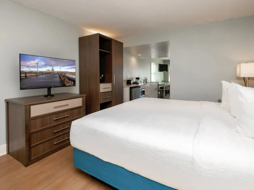 Double Suite oceanfront (full double bed)