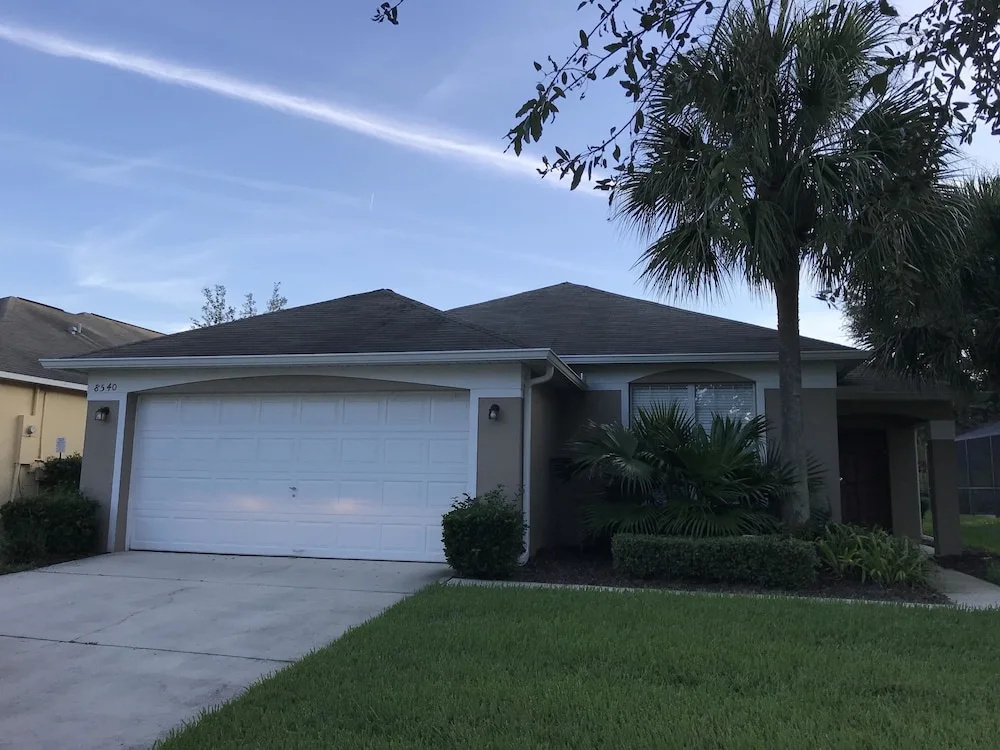 4BR 3BA Home in Emerald Island Resort by CV-8540
