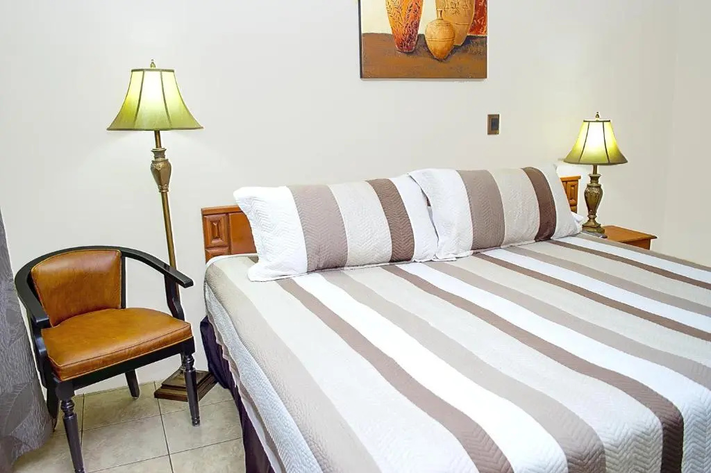 Hotel Tropico Inn - Chambres