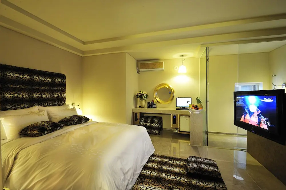 MS Hotel - Chambres
