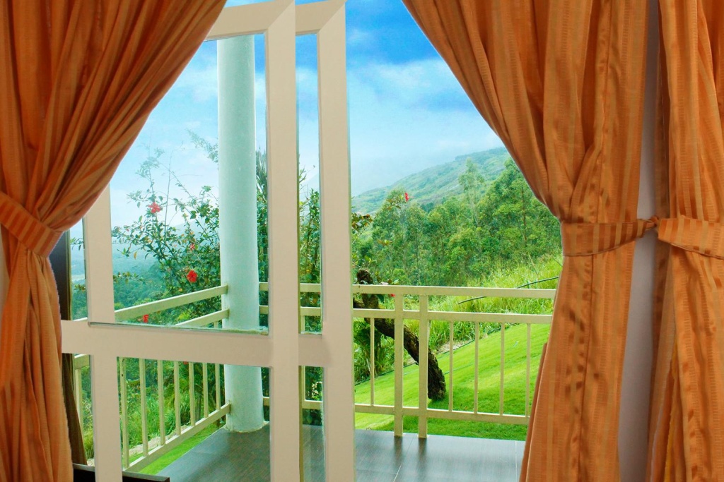 Balcony & Terrace