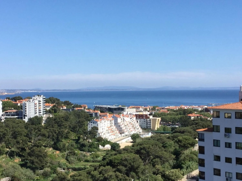 Superb view over Cascais and the Ocean, with wonderful balcony