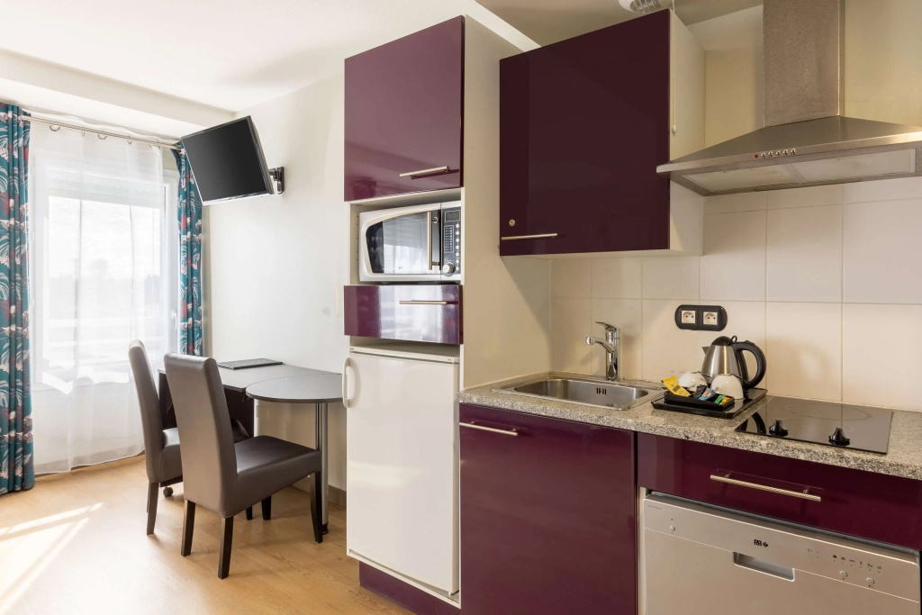 Double Apartment (full double bed)