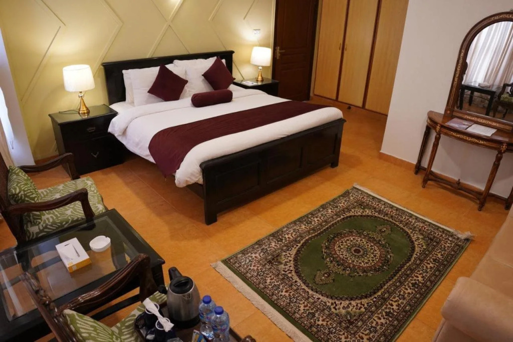 697 By Legend Hotels & Resorts