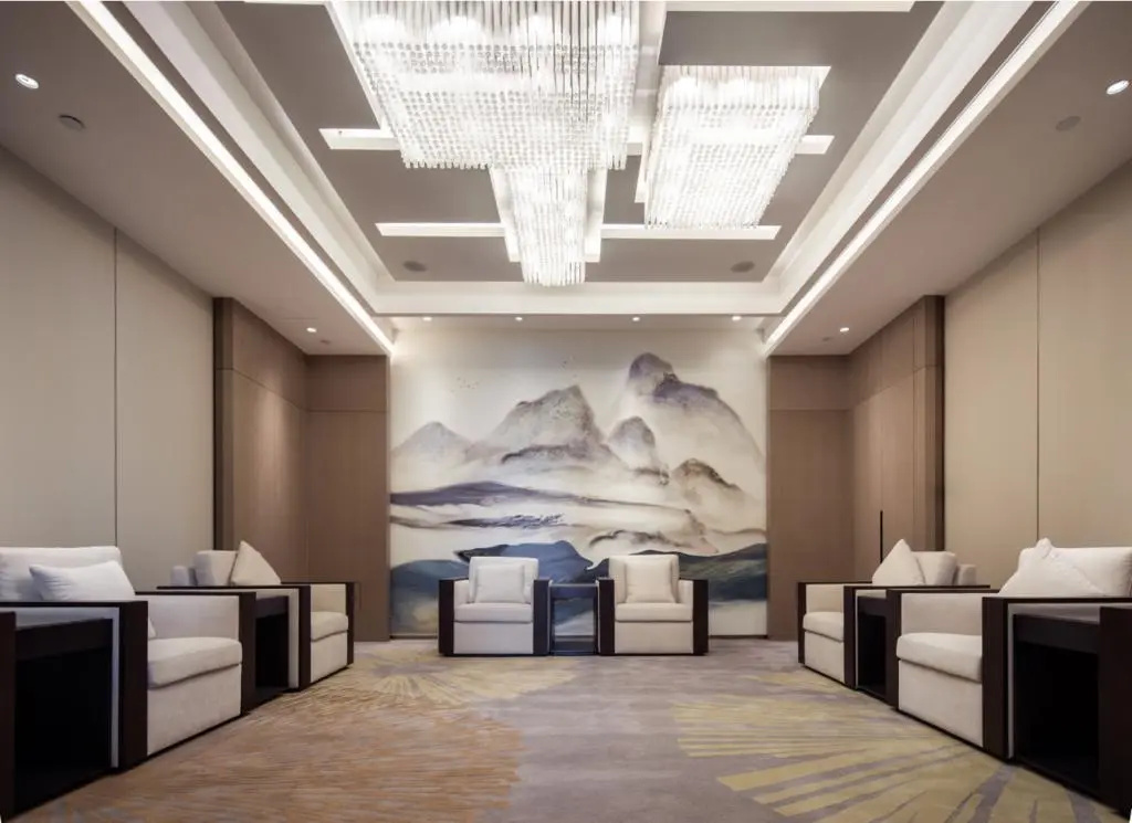 Lobby & Reception