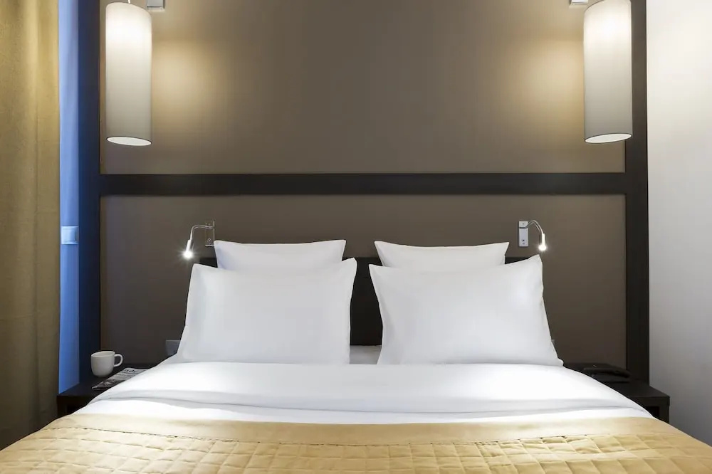 Comfort room