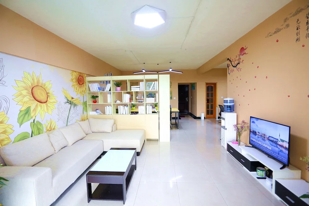 Downtown Center Youth Hostel
