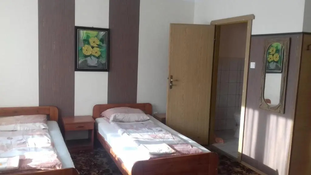 Hostel JAX — 2
