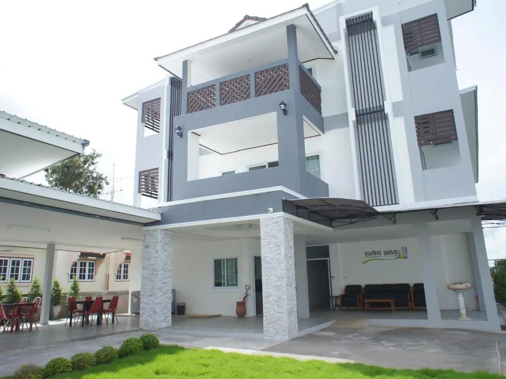 Standard Double room with balcony (full double bed)