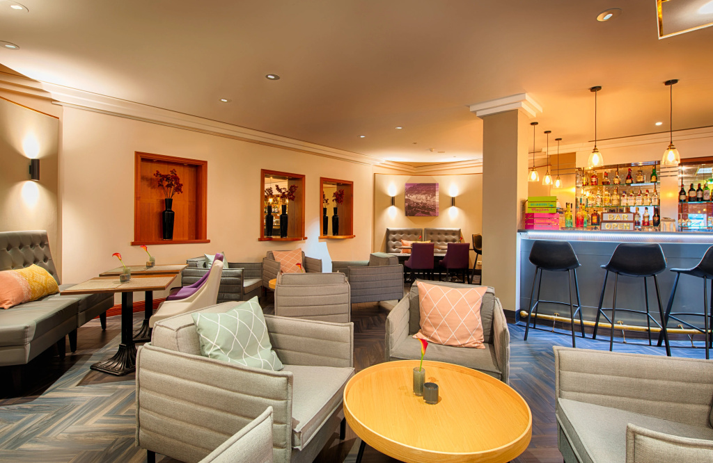Leonardo Hotel Heidelberg — 2