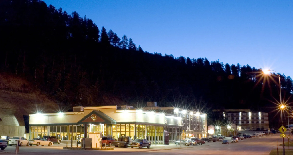First Gold Hotel - Général