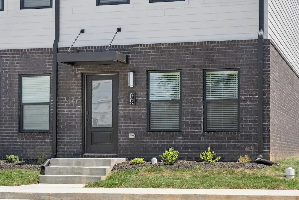 111 Hickory Grove Blvd Unit #B5