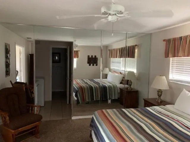 2 Bedrooms Cottage