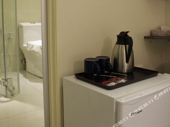 Sunbow Hotel Residency