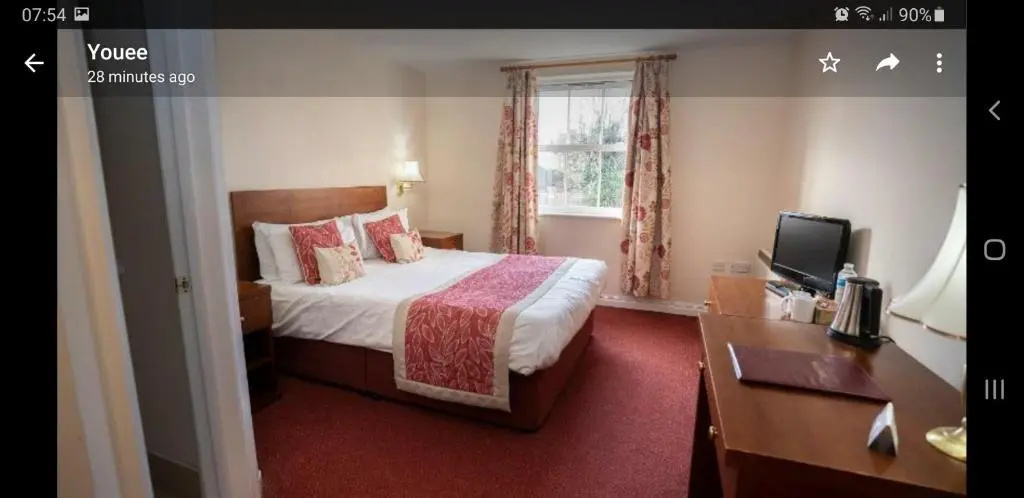The Emmbrook Inn - Chambres
